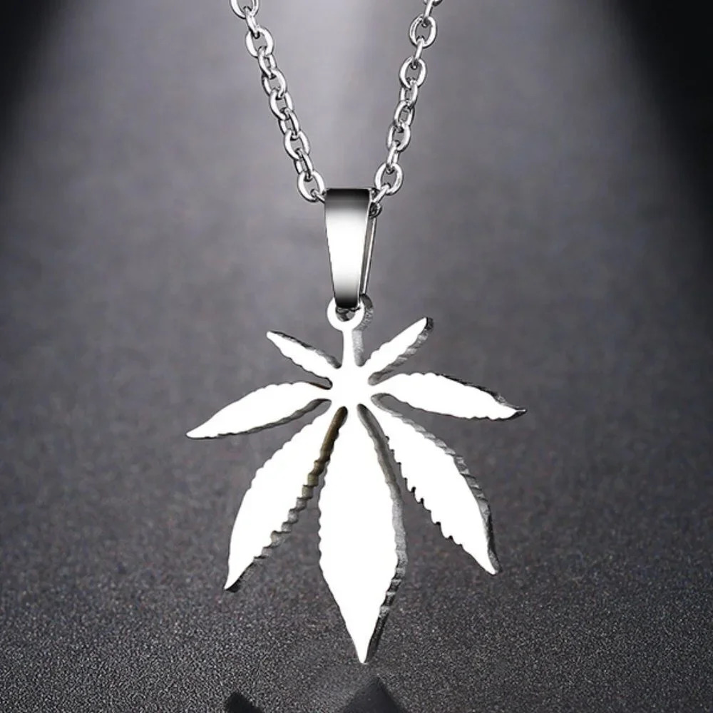 🎀 Refine Maple Leaves Delicate Dainty 925 Silver Plated Necklace, EVGG1078
